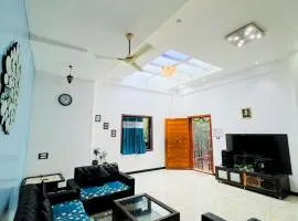 GA Bunglow 4Bhk Villa with pool