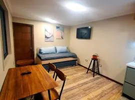 Cómodo departamento interior a pasos del Estadio Nacional