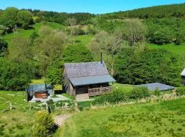 Woolly Wood Cabins - Bryn