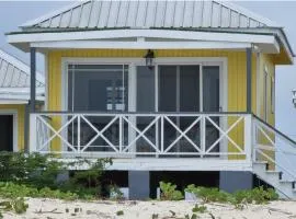 Charming 1-Bed Cottage in Codrington