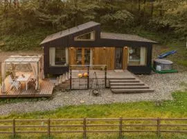 KOCIEWSKA DACZA - komfortowy, całoroczny domek z jacuzzi, POMORSKIE, RZEKA, LASY, ŁĄKI, natura