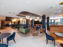 Energy Hotel & Business Center โรงแรมในปาคช์