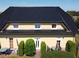 Fewo Seelenfrieden 1 - Garten ist dabei, Hund darf mit, Hotel in Alt Reddevitz