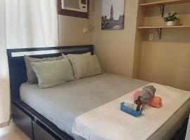 Condo Unit with Balcony Avida IT Park, hotel v destinaci Sampong