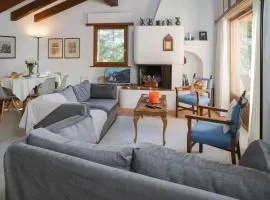 Apartment Chesa Prasüra 10 by Interhome