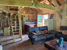 Tranquil Barn dans le foret