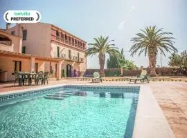 Holiday Home in St Pere Pescador with Pool