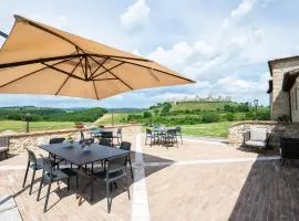 Monteriggioni Castel Le Torri e Il Borgo