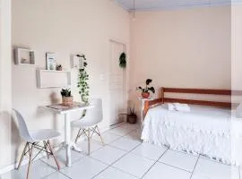 JR 4 · Estúdio no piso superior em Paraty, RJ