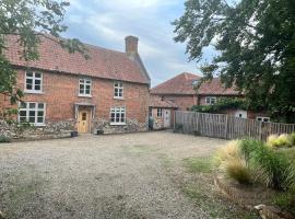 Hall Farm, hôtel à Little Hautbois