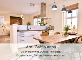 GRÄFIN ANNA - Design-Apartment mit 2 Schlafzimmer - in der historischen Hinterburg Schlitz - mit Aufzug, Parkplatz & Garten - nahe Fulda und Bad Hersfeld