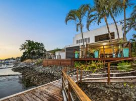 Riverside Family Villa, Hotel in Gold Coast