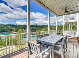 Private Boat Slip, Scenic Views Norris Lake Condo, hotel a Alder
