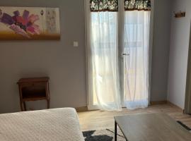 chez Riva et Christophe, hotel in Luynes