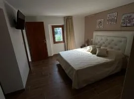 b&b JCM