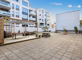 Lys og romslig 3-roms leilighet innglasset balkong, hotel que acepta mascotas en Kristiansand