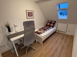 Zimmer direkt an dem Rheinsteig neben der WHU mitten im Zentrum von Vallendar, plážový hotel v destinaci Vallendar