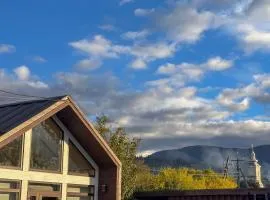 Barn house 4 СЕЗОНИ