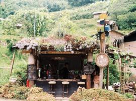 Sa Moc - La Maison Homestay & Bungalow, hotel di Sa Pa