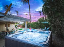 Saltwater Pool - HotTub - Games - Good Vibes Only!, hotel in Indio
