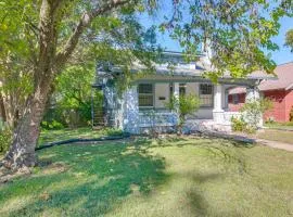 Midtown Duplex 1 Mi to Memphis Zoo and Overton Park!