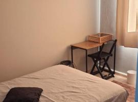 Pequeno quarto no coração de Curitiba, tapak perkhemahan di Curitiba