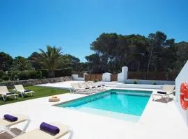 Garbo by Vintage Travel