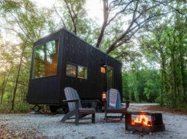 Postcard Cabins Brazos Valley, Outdoor Collection by Marriott Bonvoy, hotel din Navasota