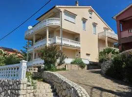 Apartmani Viola Kampor