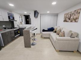 Apartamento moderno frente a la Universidad Santo Tomás WiFi y parqueadero, hotel in Tunja