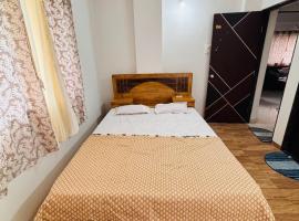 Urban Homestays 2BHK Solapur, hotel a Solapur