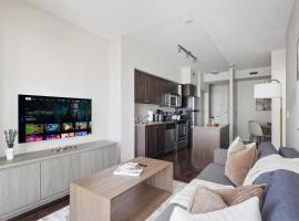 Modern Lakeside 1BR Condo in Downtown Toronto, hotel in Toronto