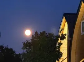 Adel Guest House