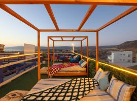 Blue Rina Hostel, отель типа «постель и завтрак» в Агадире