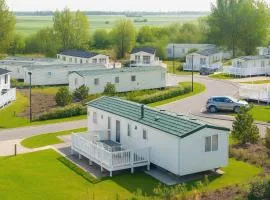 Marton Mere Holiday Village - Holiday Accommodation 17890