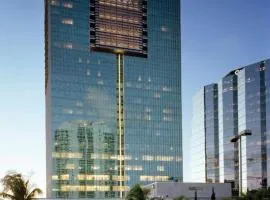 AKA Brickell Condo Free Parking by Palermo Home Miami