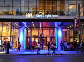 Monville Suites - Downtown Toronto - CN Tower & Rogers Centre