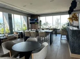 Moderno departamento con vista a Santa Lucía, Mty