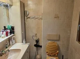 1 ou 2 chambre dans la Méson privé