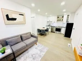 Modern 2BR Guest Suite with Kitchen, Free Parking, Fire Pit - 10 mins to SJC