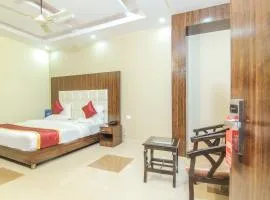 Hotel O Gratos Inn