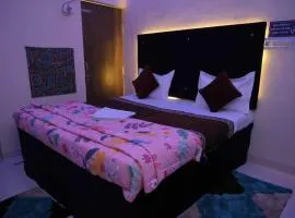 Hotel O POP Hotel Blue Star