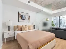 Urban Oasis Condo with Cafe & Bar at Your Doorstep