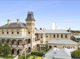 PENTHOUSE at OZONE，昆斯克利夫的飯店