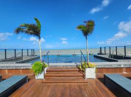 Alta Garden - Praia Exclusiva - Pé na areia、ジョアンペソアのアパートホテル