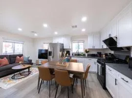 Modern Private Room in Shared Home -Walk to USC