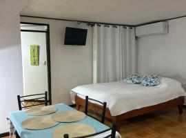 SilvaMar, hotel in Puntarenas