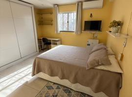 AmazHost - Casa confortável próxima da Igreja de Nazaré, hotel em Belém