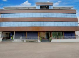 Super Collection O Chikmagalur Zilla Panchayat Formerly Relax Inn, hotel barato en Chikmagalur