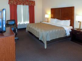 Quality Inn Kingdom City, MO、Kingdom Cityのホテル